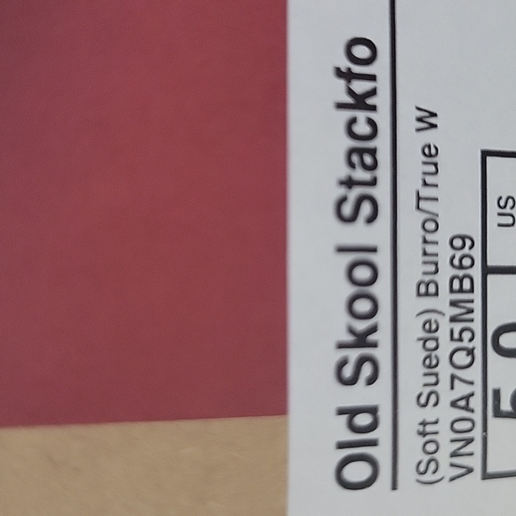 Van's old school Stackfo platform Brand new in the box authentic uper leather. - Picture 10 of 11